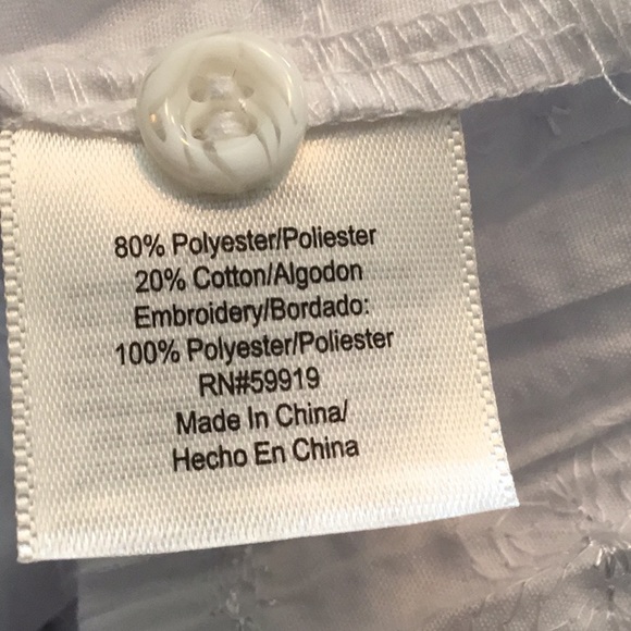 St. John’s Bay white blouse, large. 20% cotton. Button down - Picture 8 of 8